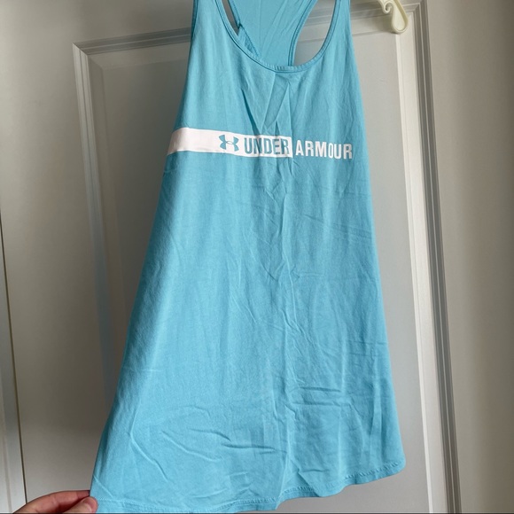 Under armour tank - Picture 1 of 3
